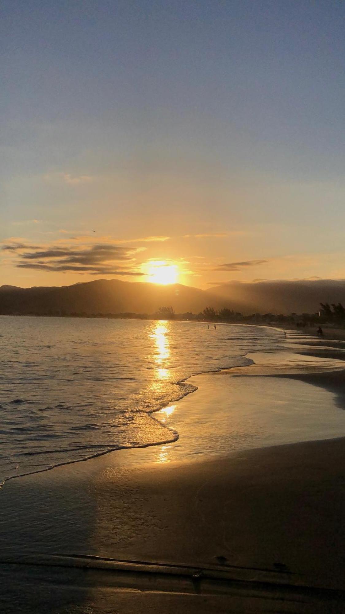 Apartamento Sunset, à 80 metros da praia Palhoça Esterno foto
